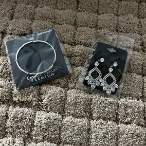 Silver Crystal-Accent Bracelet — Premium Style